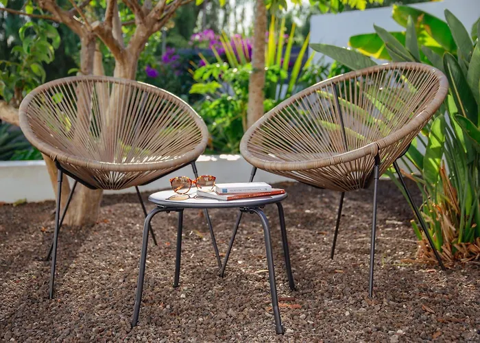 ヴィラ La Blanca アロナ